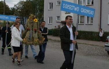 2010 (24)